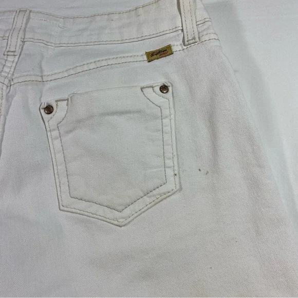Levi’s Strauss Honestly Made Shorts Low Rise Size 10 White Jean Shorts S… - Picture 5 of 10
